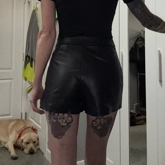 Faux leather Dynamite Skort - Picture 2 of 3